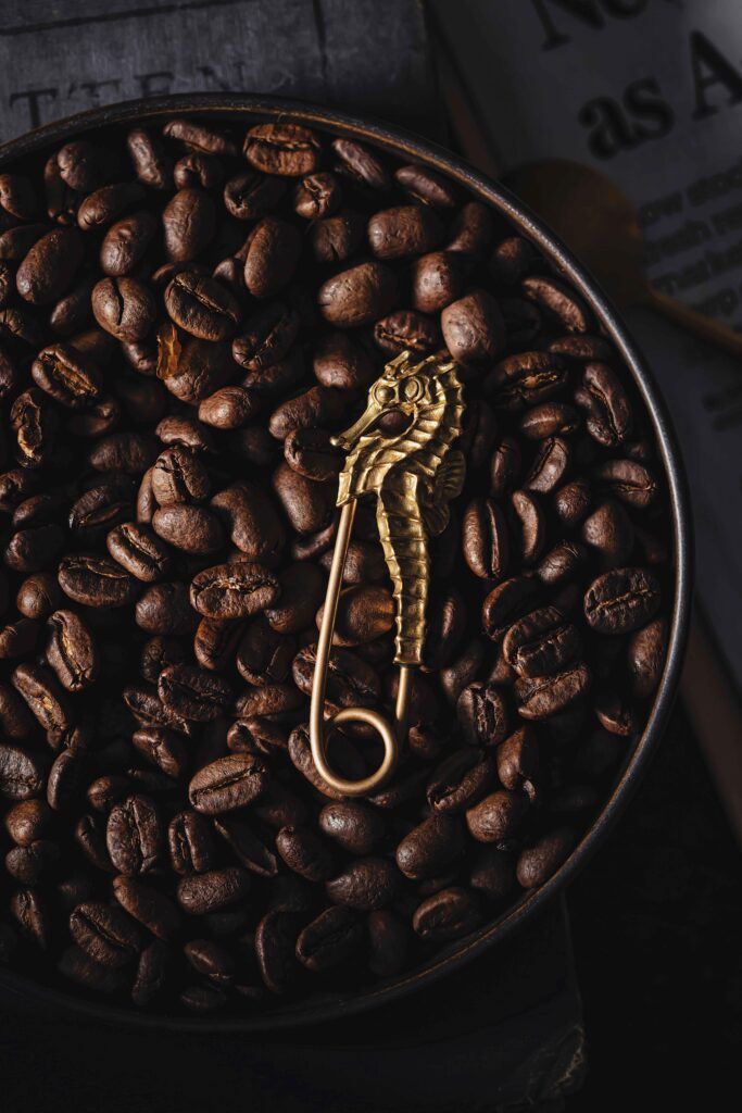 Kay Kuna Coffee Powered by Beewise LTD. Coffee beans from Peru